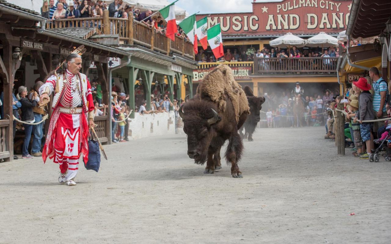 Pullman City Ferienpark Eging Luaran gambar